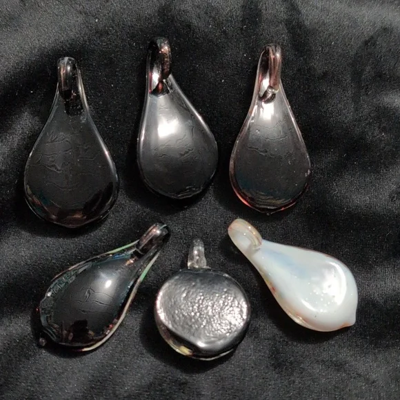 Colorful Glass Pendant Set - Picture 8 of 8